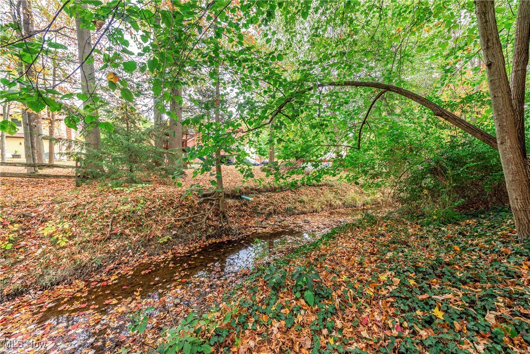 2965 Creekside Drive Westlake OH 44145