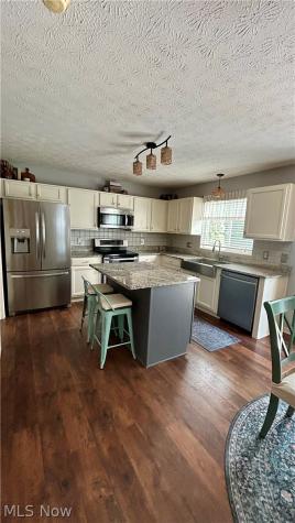 615 Cornell Drive Broadview Heights OH 44147