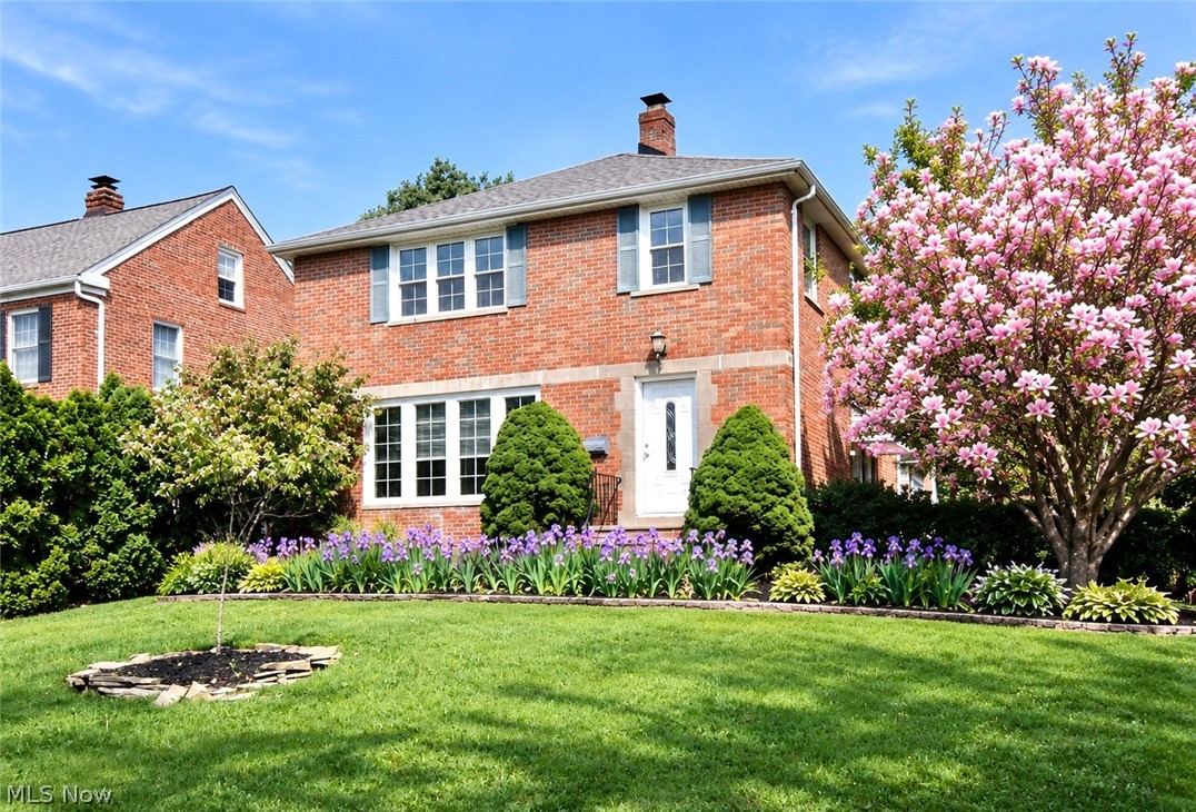 3857 Meadowbrook Boulevard University Heights OH 44118