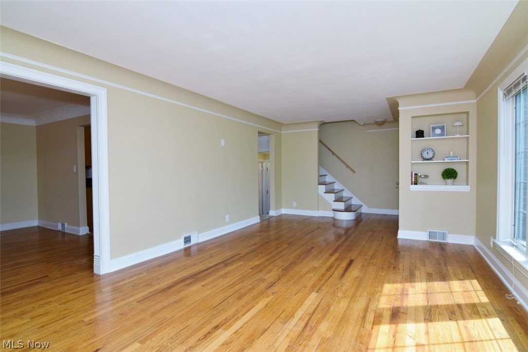 3857 Meadowbrook Boulevard University Heights OH 44118