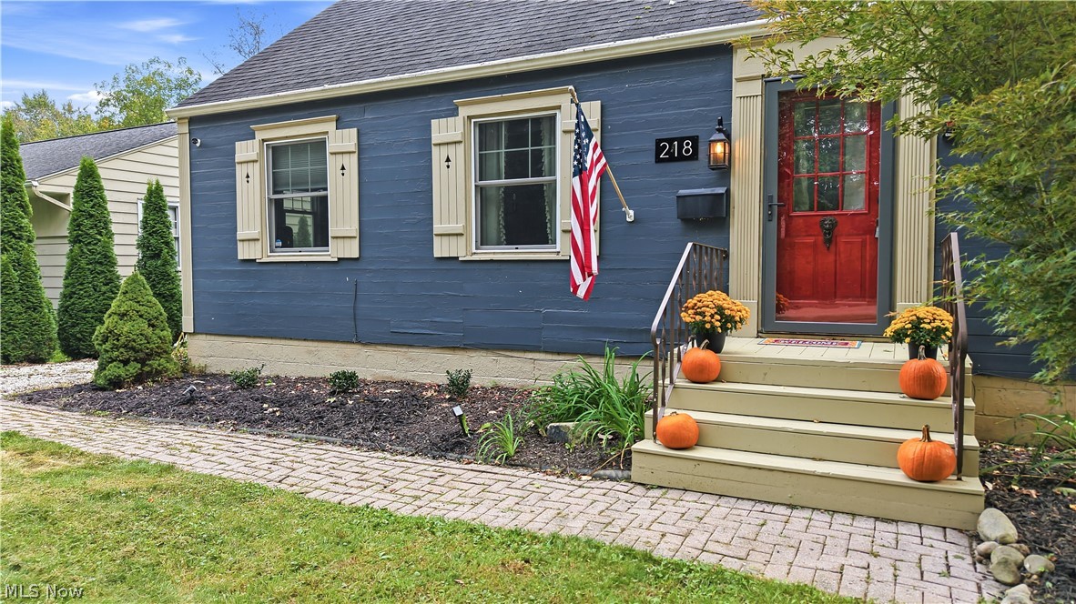 218 E School Street Kent OH 44240
