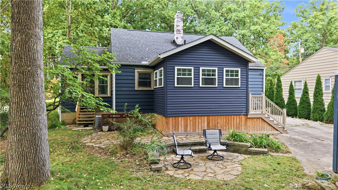 218 E School Street Kent OH 44240
