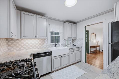 218 E School Street Kent OH 44240