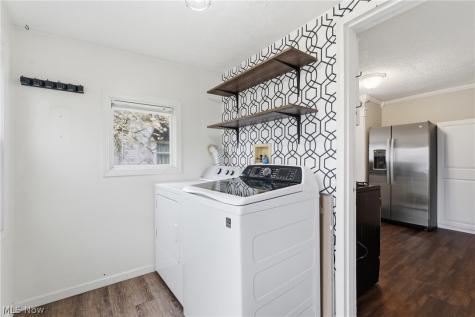 103 Fenton Avenue Mogadore OH 44260