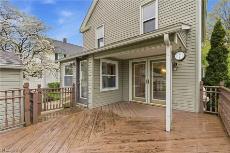 103 Fenton Avenue Mogadore OH 44260