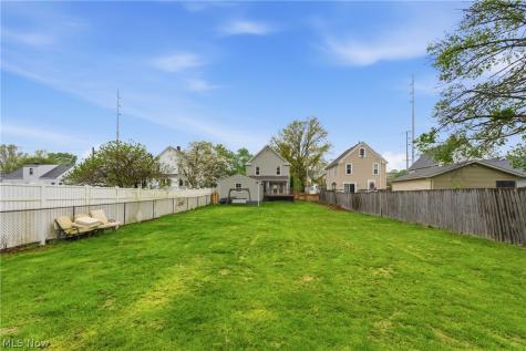 103 Fenton Avenue Mogadore OH 44260
