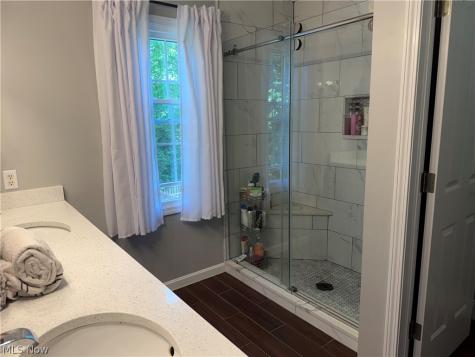 19465 Blue Spruce Drive Strongsville OH 44149