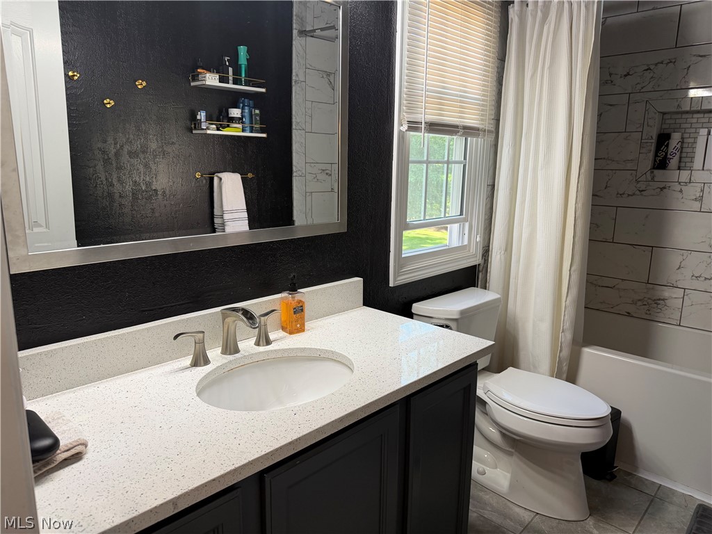 19465 Blue Spruce Drive Strongsville OH 44149