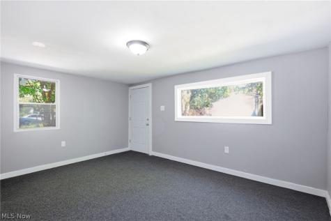 4469 E 154th Street Cleveland OH 44128