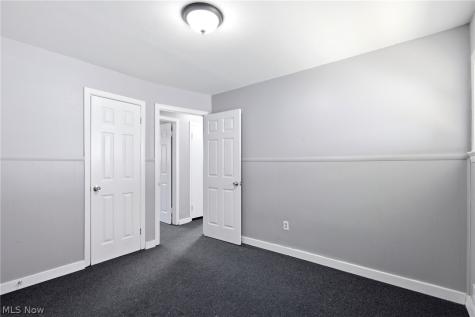 4469 E 154th Street Cleveland OH 44128