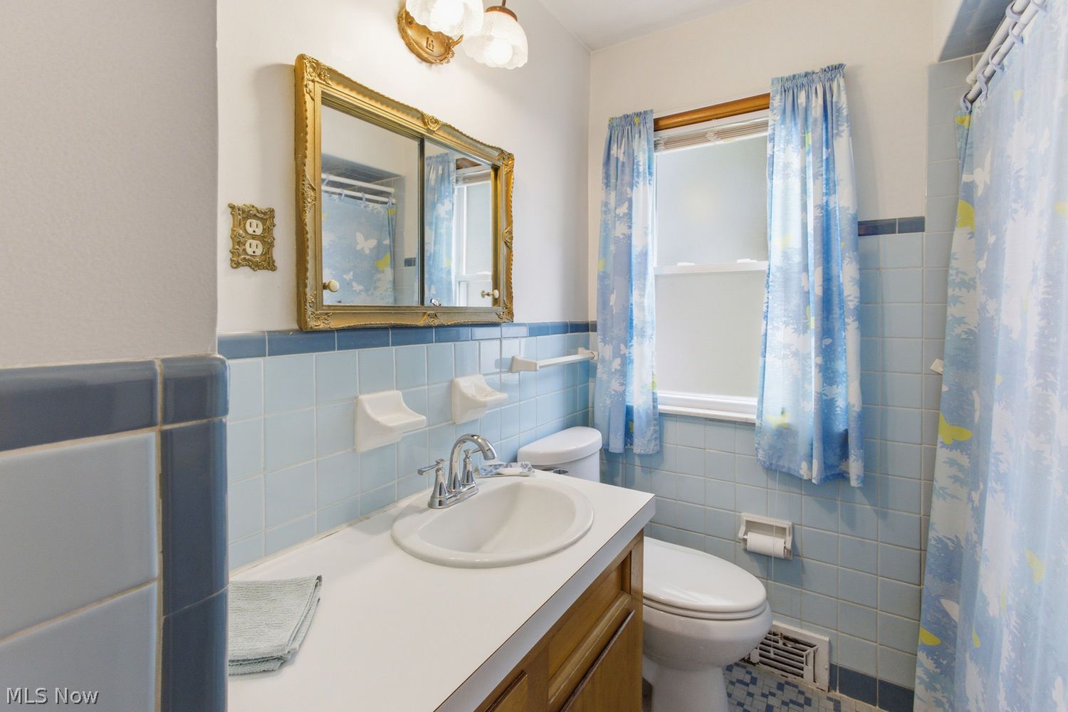 1348 W Miner Road Mayfield Heights OH 44124