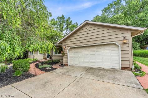 16628 Bennett Road North Royalton OH 44133