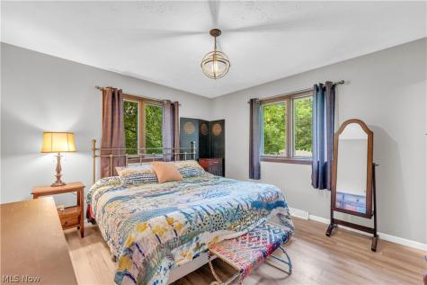 16628 Bennett Road North Royalton OH 44133