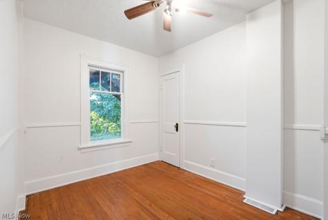 366 Riverside Drive Painesville OH 44077