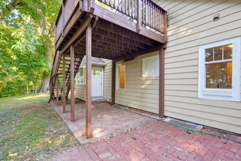 366 Riverside Drive Painesville OH 44077