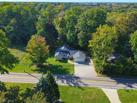 366 Riverside Drive Painesville OH 44077