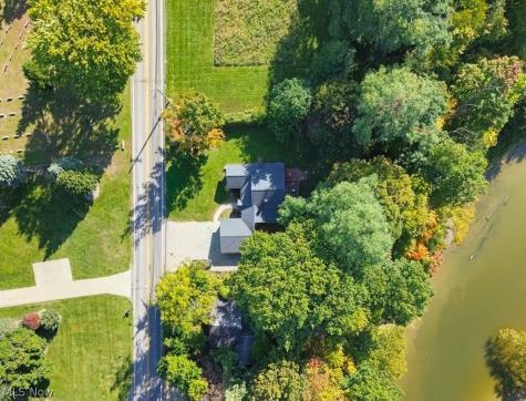 366 Riverside Drive Painesville OH 44077
