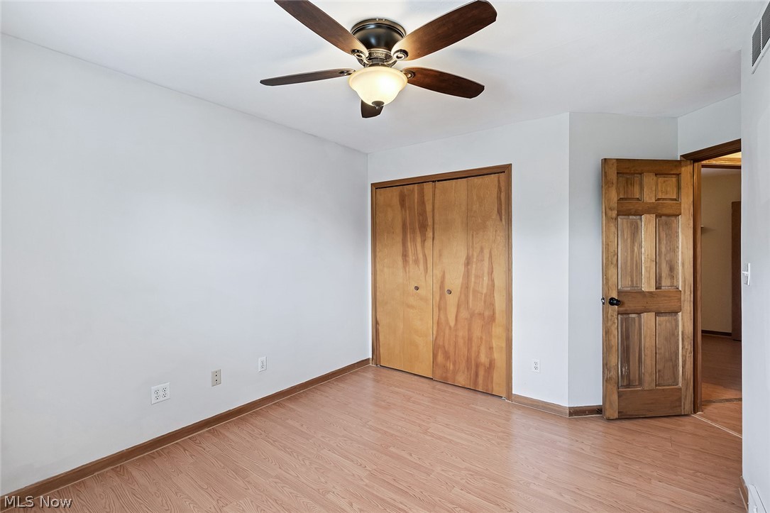 144 Hawkins Lane Columbiana OH 44408