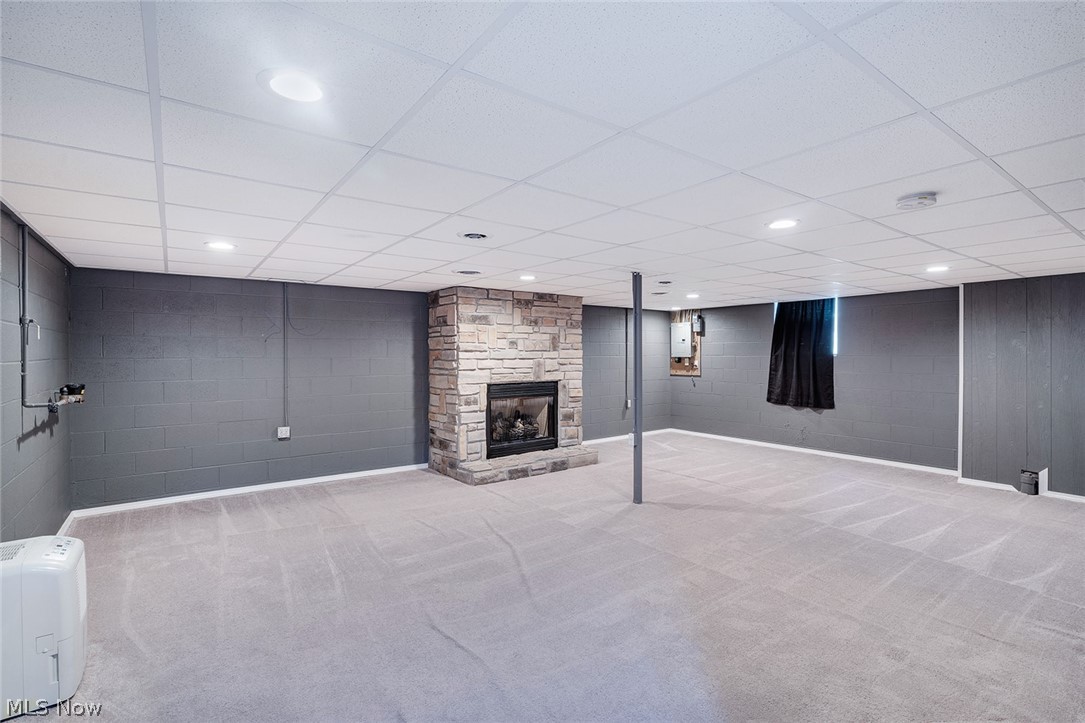 144 Hawkins Lane Columbiana OH 44408