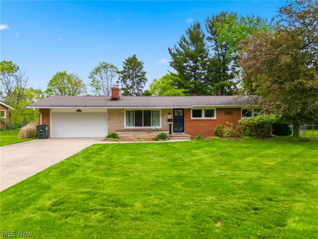 910 Marquardt Avenue NW North Canton OH 44720