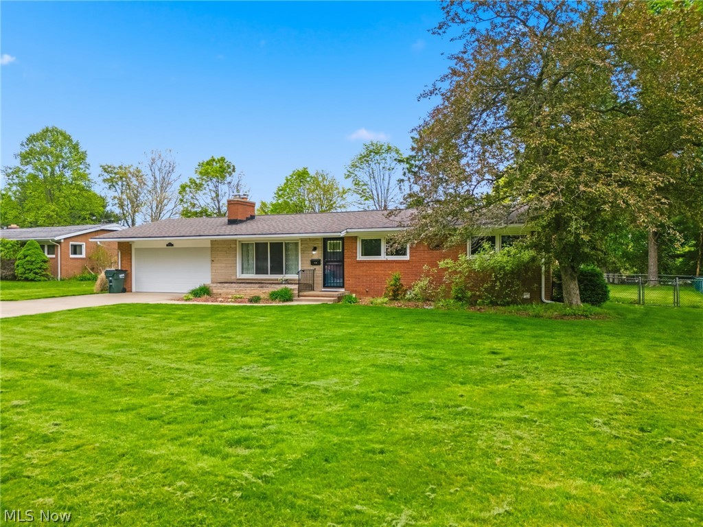 910 Marquardt Avenue NW North Canton OH 44720