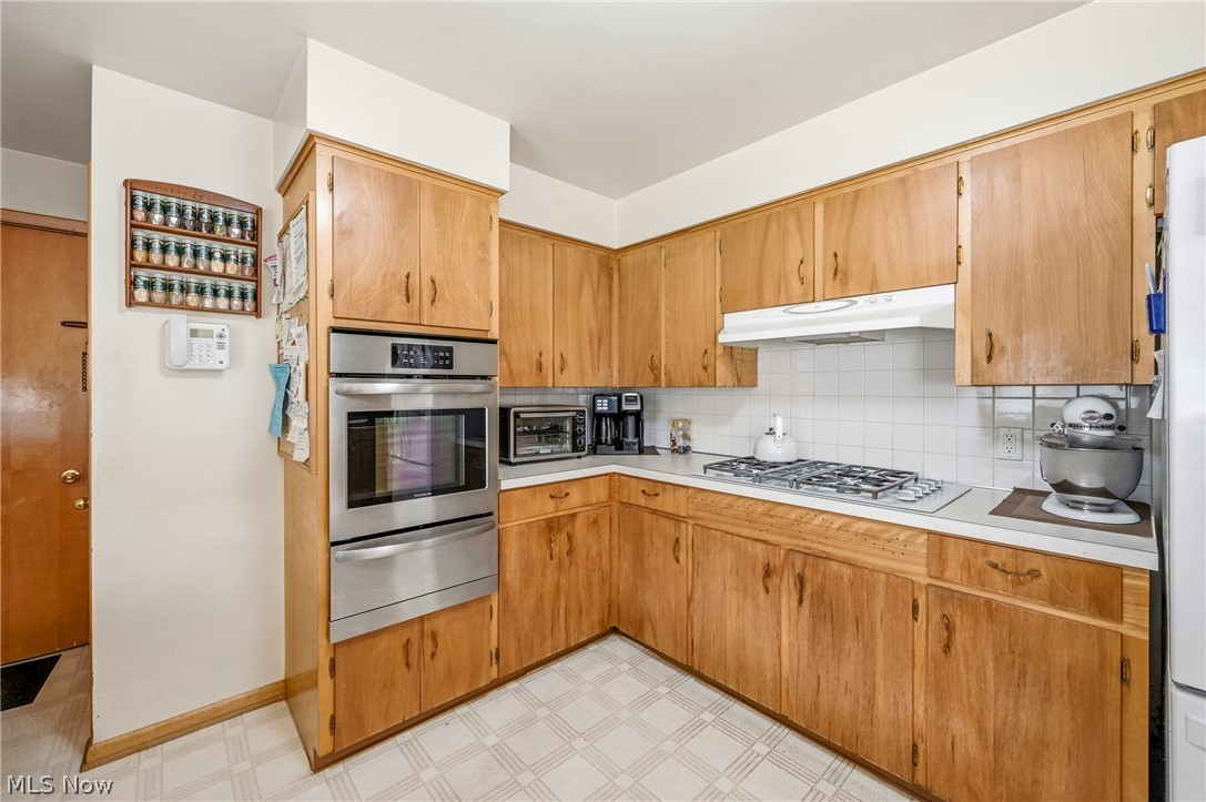 5172 Calla Avenue NW Warren OH 44483