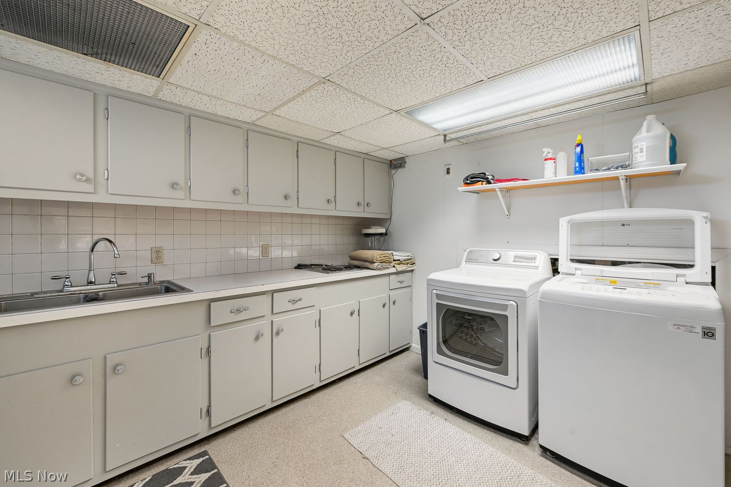 2223 Broad Avenue NW Canton OH 44708