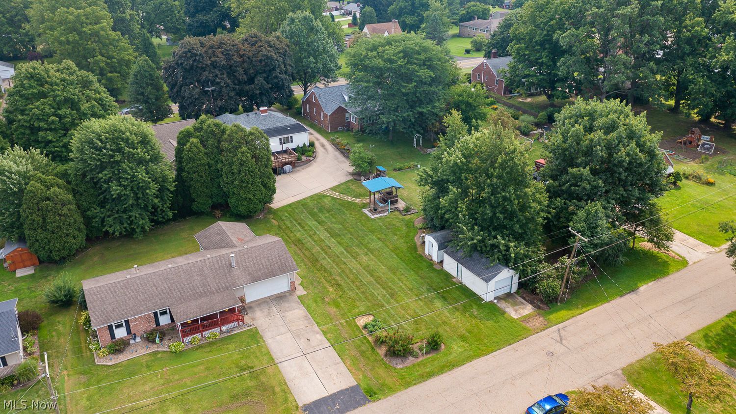 2223 Broad Avenue NW Canton OH 44708