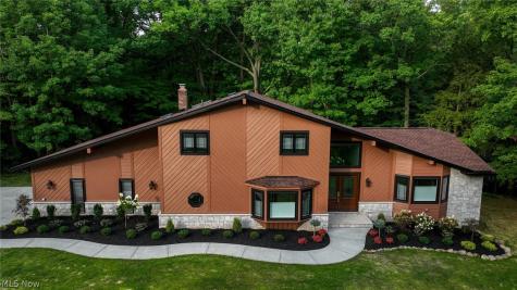 6567 Queens Way Brecksville OH 44141
