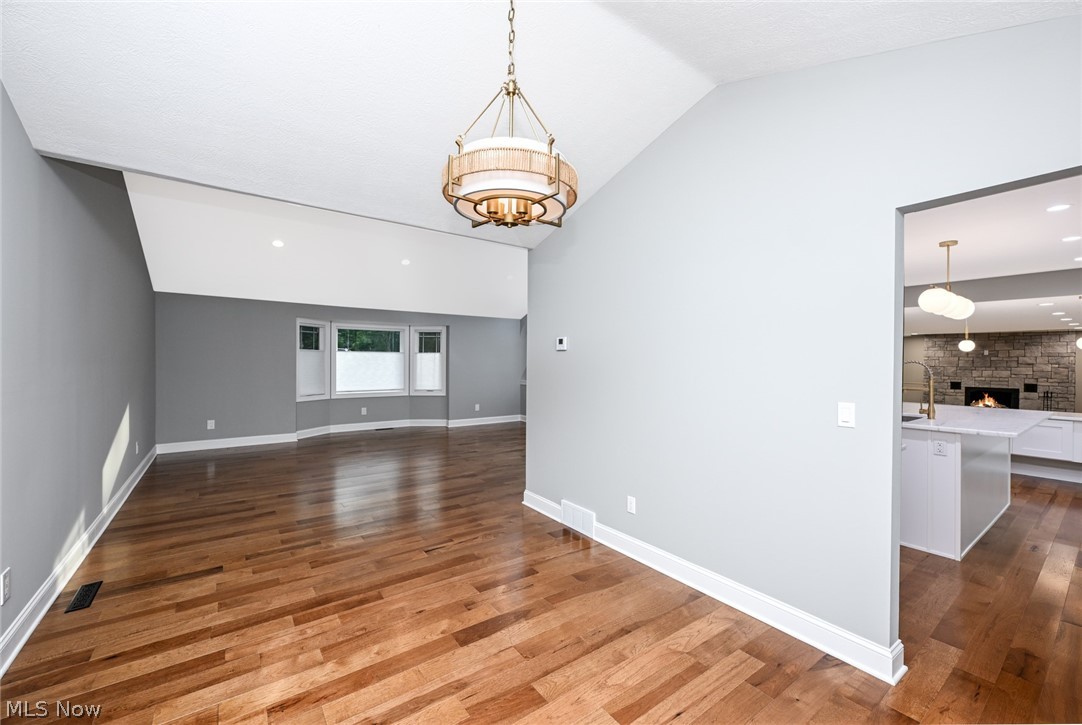 6567 Queens Way Brecksville OH 44141