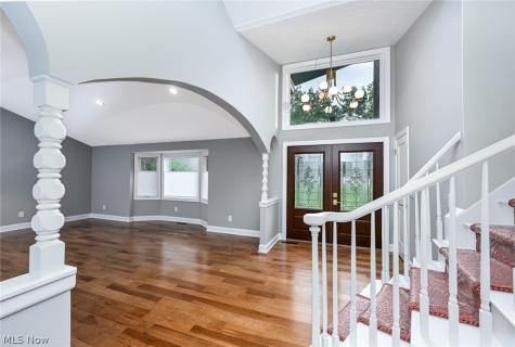 6567 Queens Way Brecksville OH 44141