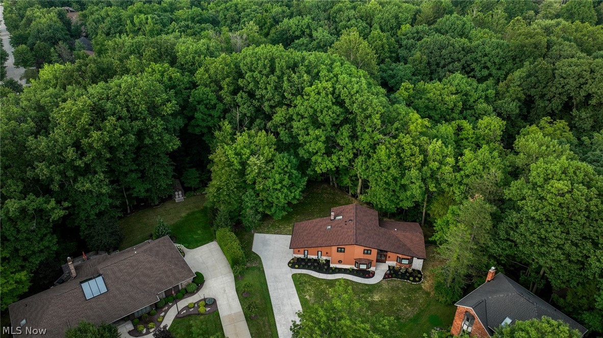 6567 Queens Way Brecksville OH 44141