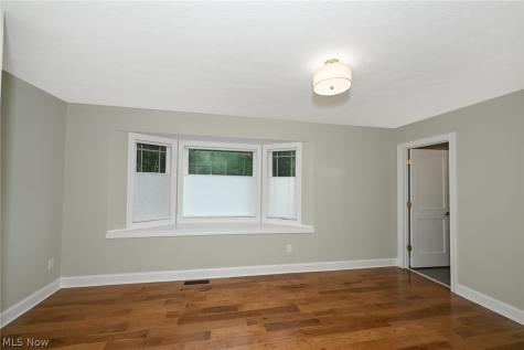 6567 Queens Way Brecksville OH 44141