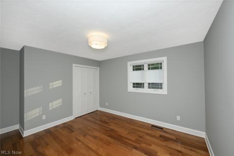 6567 Queens Way Brecksville OH 44141