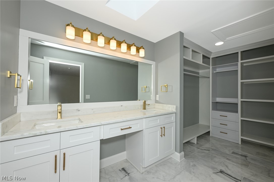 6567 Queens Way Brecksville OH 44141