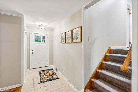 944 Wallwood Drive Copley OH 44321