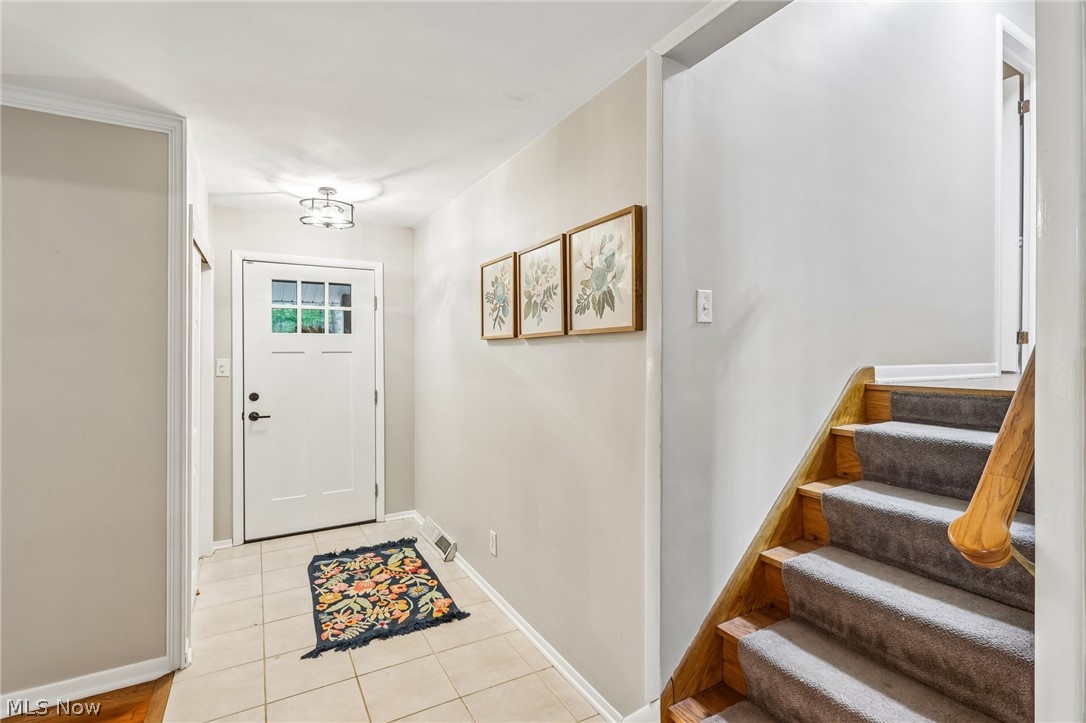 944 Wallwood Drive Copley OH 44321