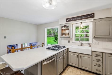 944 Wallwood Drive Copley OH 44321