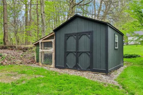 944 Wallwood Drive Copley OH 44321