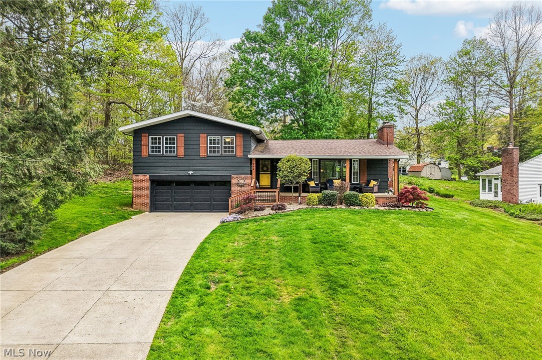 944 Wallwood Drive Copley OH 44321