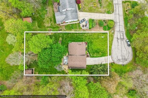 944 Wallwood Drive Copley OH 44321