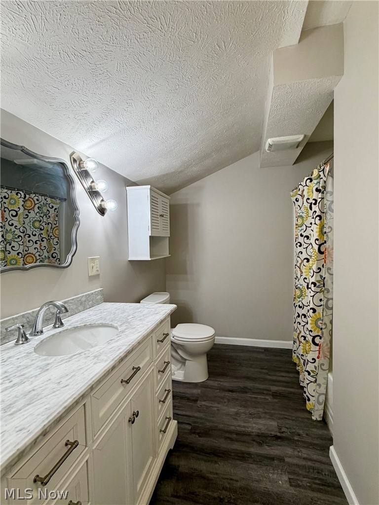 111 Goredon Drive Chardon OH 44024