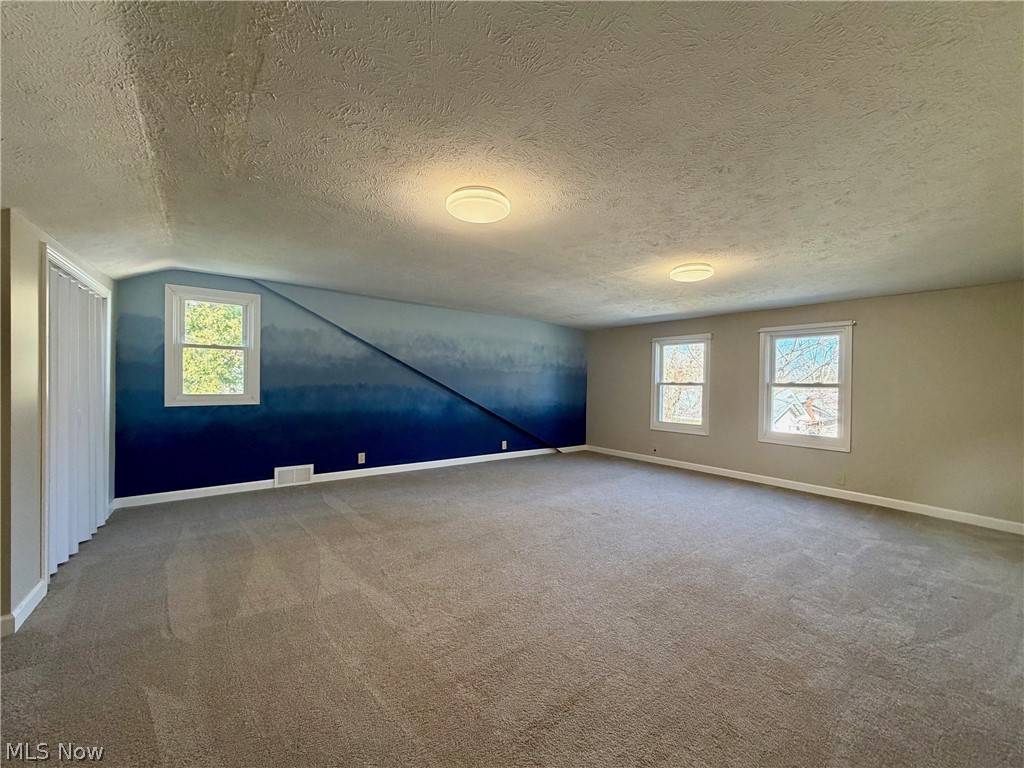 111 Goredon Drive Chardon OH 44024