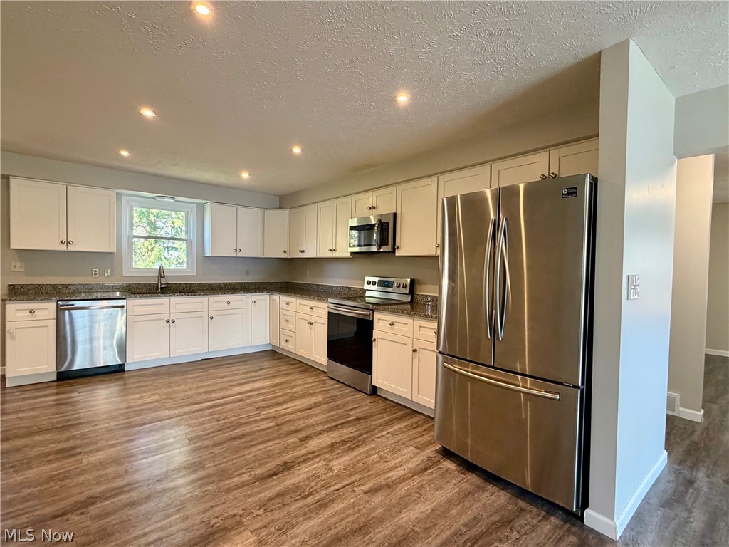 111 Goredon Drive Chardon OH 44024