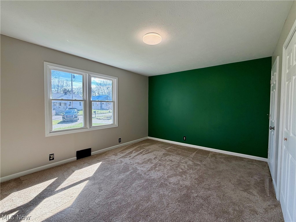 111 Goredon Drive Chardon OH 44024