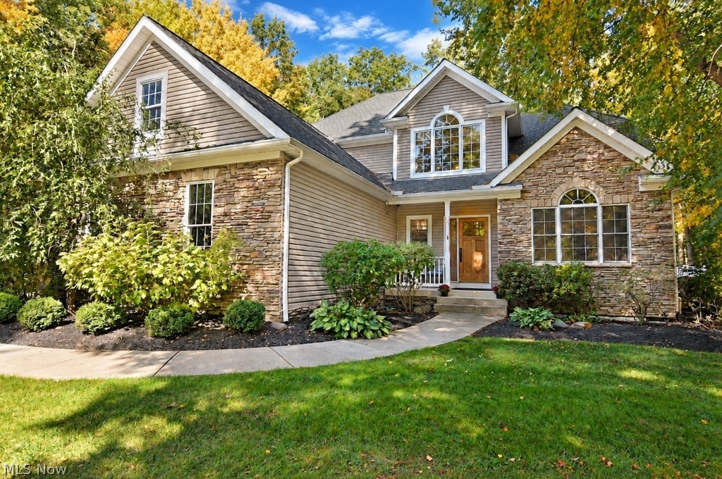 13537 Shirley Drive Leroy OH 44077