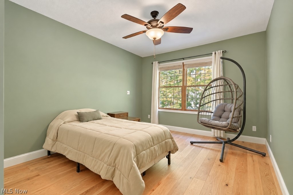 13537 Shirley Drive Leroy OH 44077