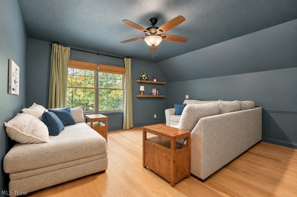 13537 Shirley Drive Leroy OH 44077