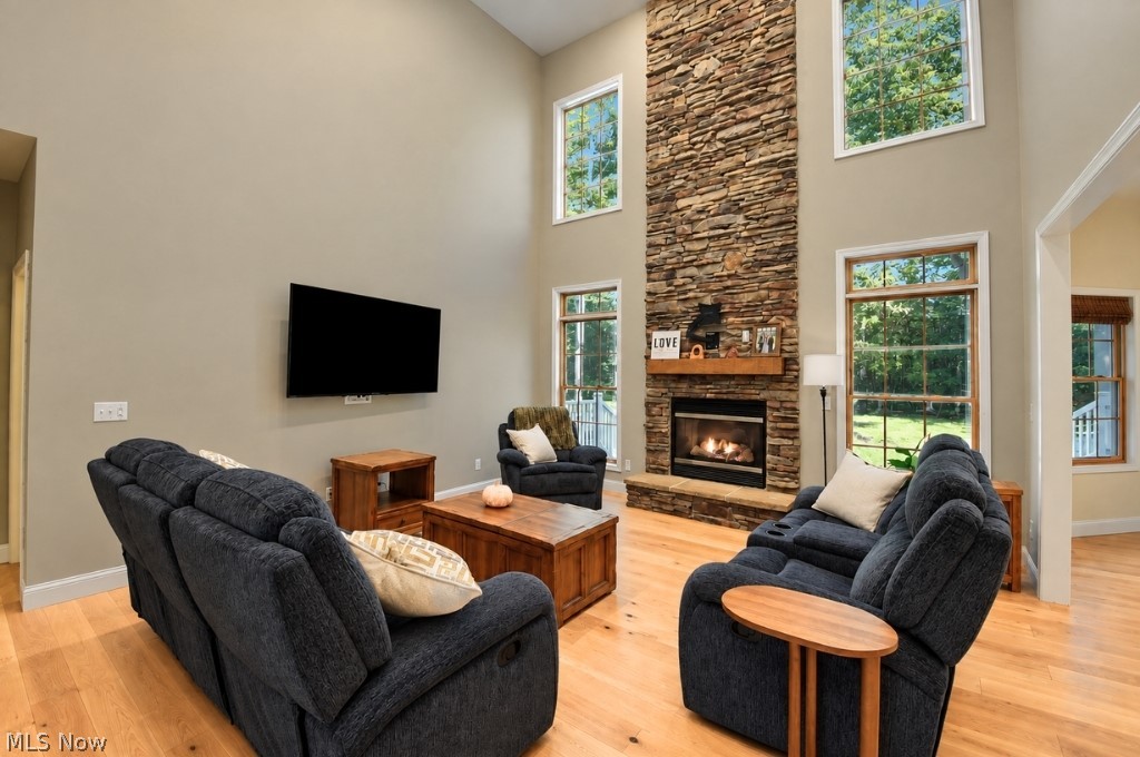 13537 Shirley Drive Leroy OH 44077
