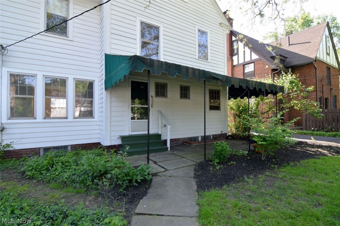 3292 Braemar Road Shaker Heights OH 44120